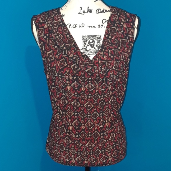 CHAPS XL Sleeveless "Classic Executive" Top - Picture 1 of 8